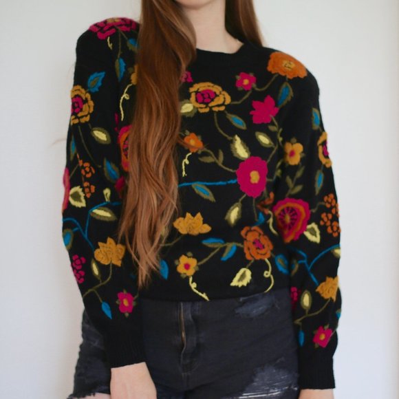 Vintage Sweaters - Vintage 1980s Vibrant Embroidered Knit Crochet Floral Chunky Sweater Wool Blend